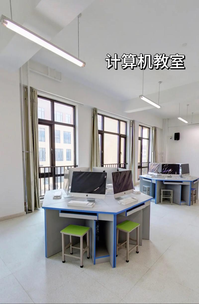 曹妃甸職業技術學院 硬件軟件雙優，打造唐山軟件開發人才的搖籃